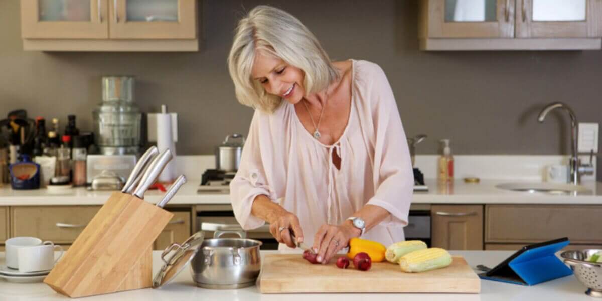 Comment garder la ligne après 50 ans grâce à Bodyline Center ?